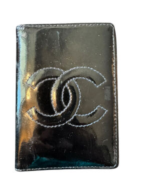 Chanel Black Patent Leather CC Logo Wallet